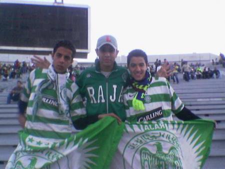 c'est moi et hamada et aussi mon amie pedro